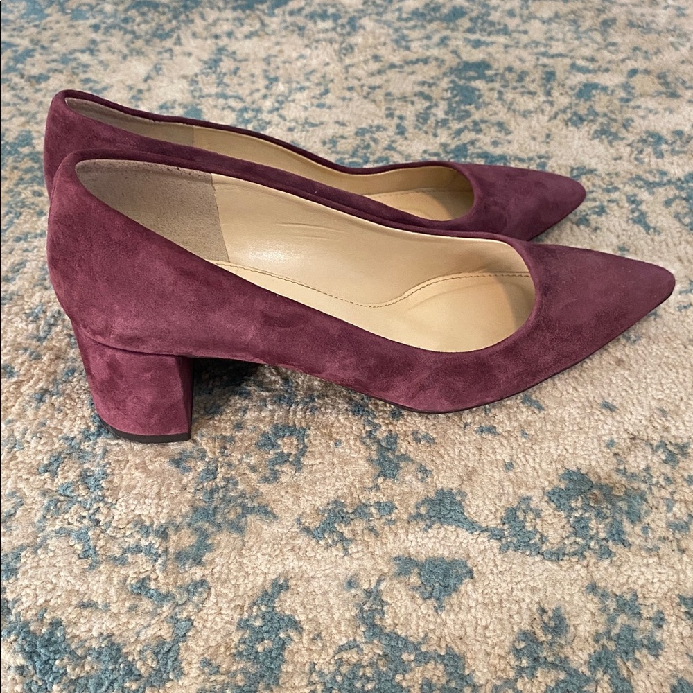 Brooks Brothers Red Fleece Women’s Plum Suede 2” Heels Size 8 - Picture 3 of 8
